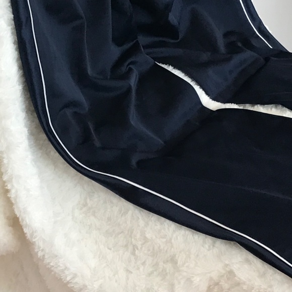 Nike Dark Blue Youth Sport Pant (Fits Women’s Small - US Product)/Side Stripes - Picture 10 of 14